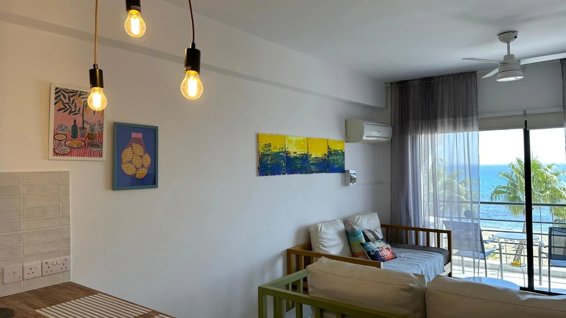 Krasas Beach Larnaca Apartament